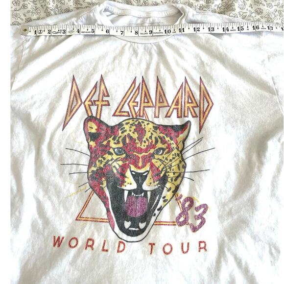 Def Leppard ’83 World Tour Retro Brand Tee Womens Med White - Picture 5 of 7